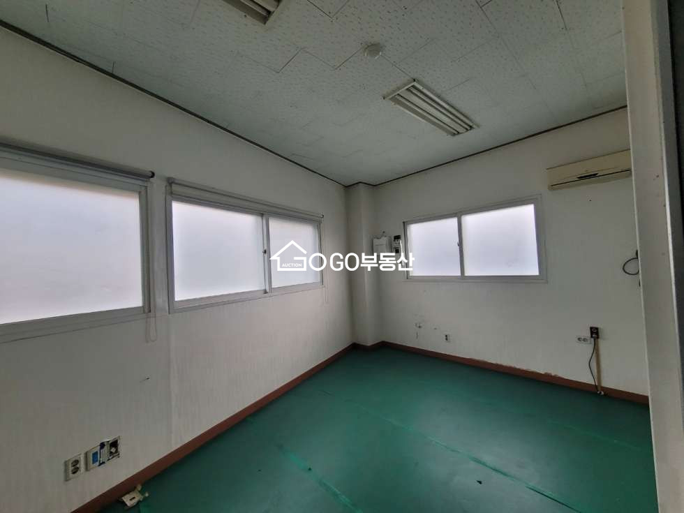 경기 김포시 고촌읍 전호리 김포IC, 고촌IC ,올림픽대로 근접, 공장,창고,단순가공창고, 대형창고 ,매매 523평 매매 매물번호 10412 사진 15